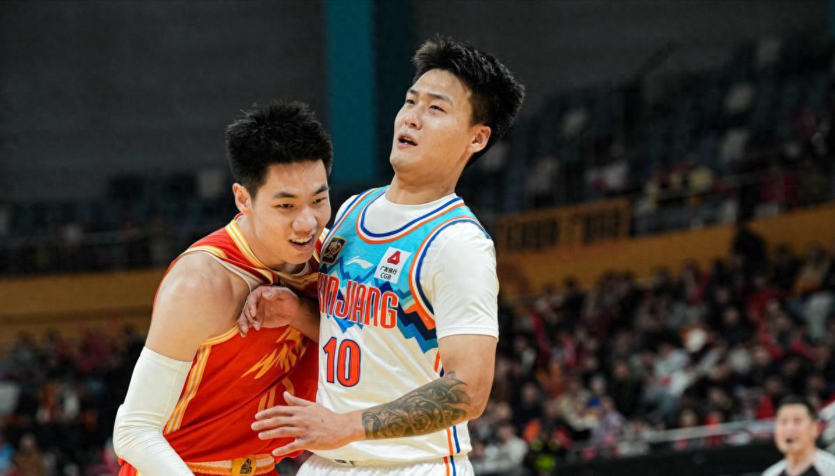 包含转会期CBA常规赛焦点战,新奥尔良鹈鹕强势反弹,底气十足,赛程密集仍需轮换的词条 包含转会期CBA常规赛焦点战,新奥尔良鹈鹕强势反弹,底气十足,赛程密集仍需轮换的词条