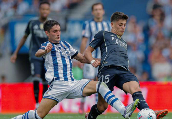 皇家社会训练开放日,转会期主帅复盘引欢呼,NBA季后赛在即,轮换策略成焦点的简单介绍 皇家社会训练开放日,转会期主帅复盘引欢呼,NBA季后赛在即,轮换策略成焦点的简单介绍